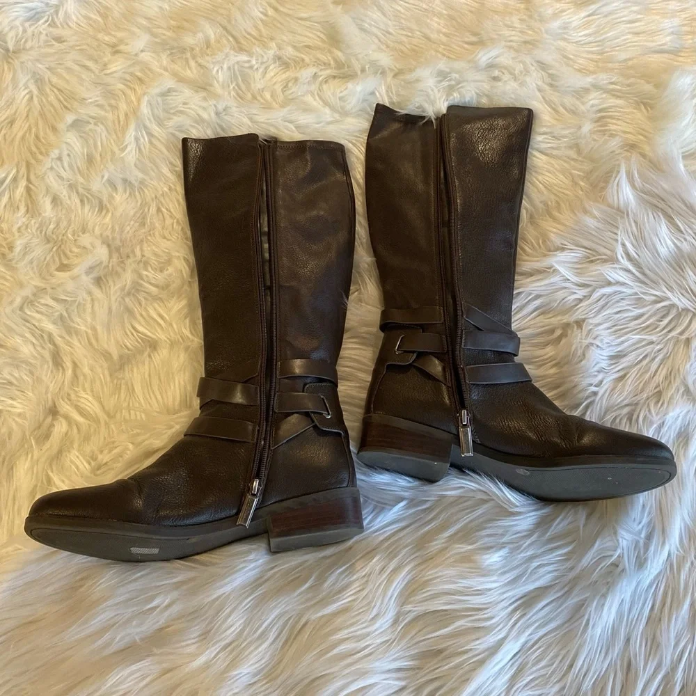 BCBG Generation brown leather riding boots size 10 m